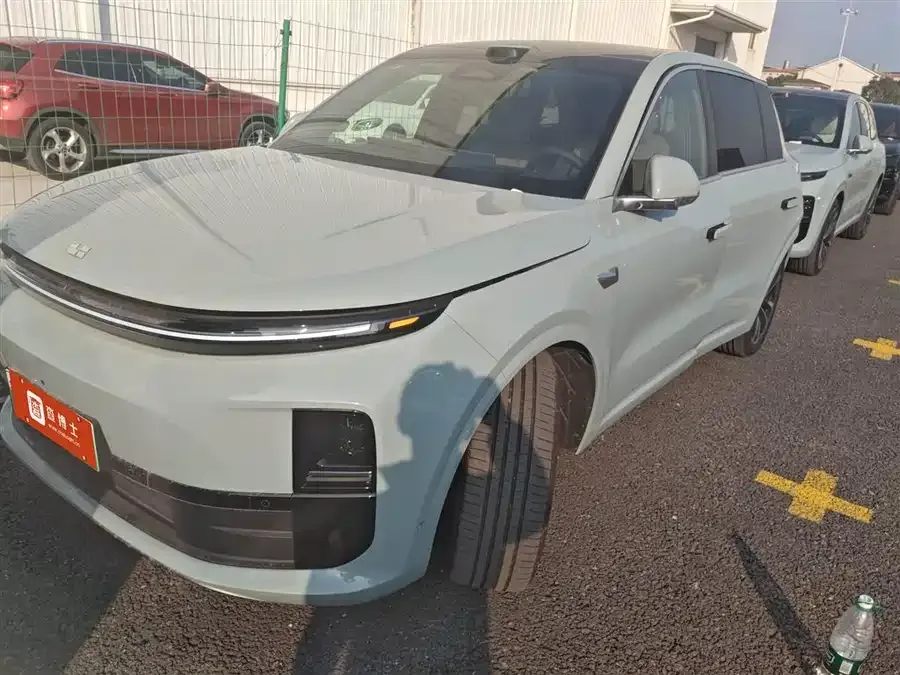 Li Xiang L6 2025