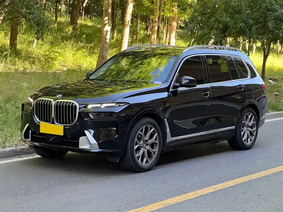 BMW X7 2023