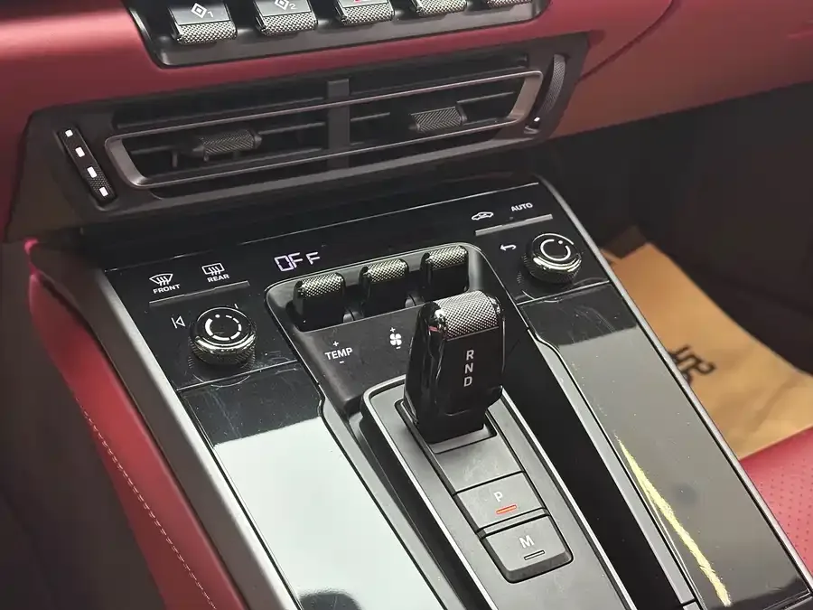 Porsche 911 2023 Carrera 3.0T 2025 — миниатюра 4