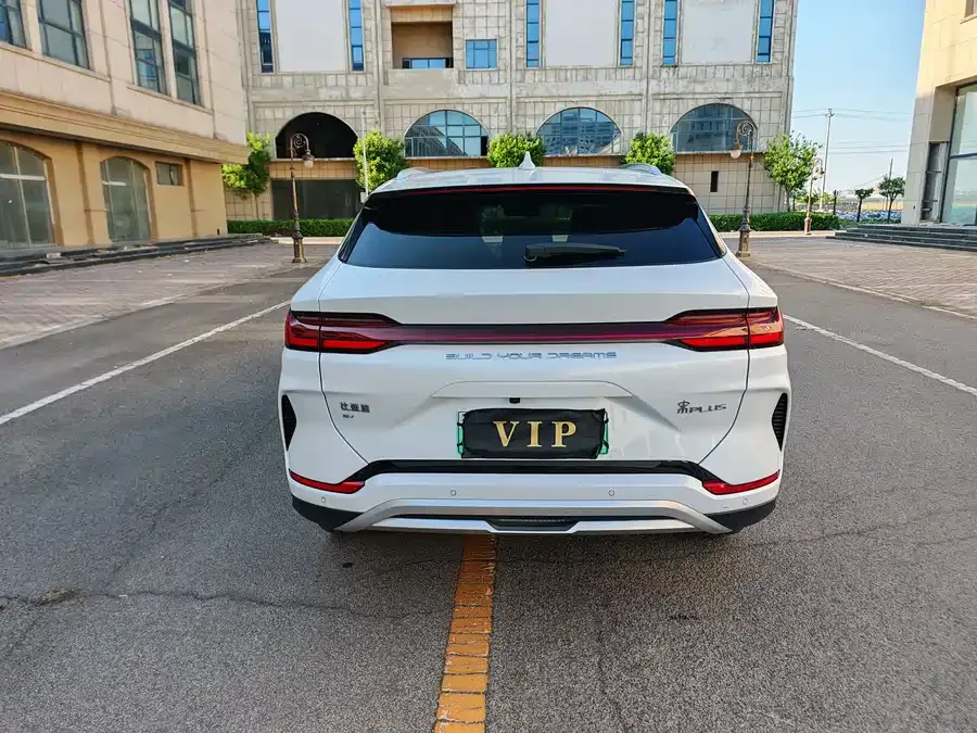 BYD Song PLUS New Energy Song PLUS New Energy 2024 Honor Edition EV 605km Flagship PLUS 2025 — миниатюра 5