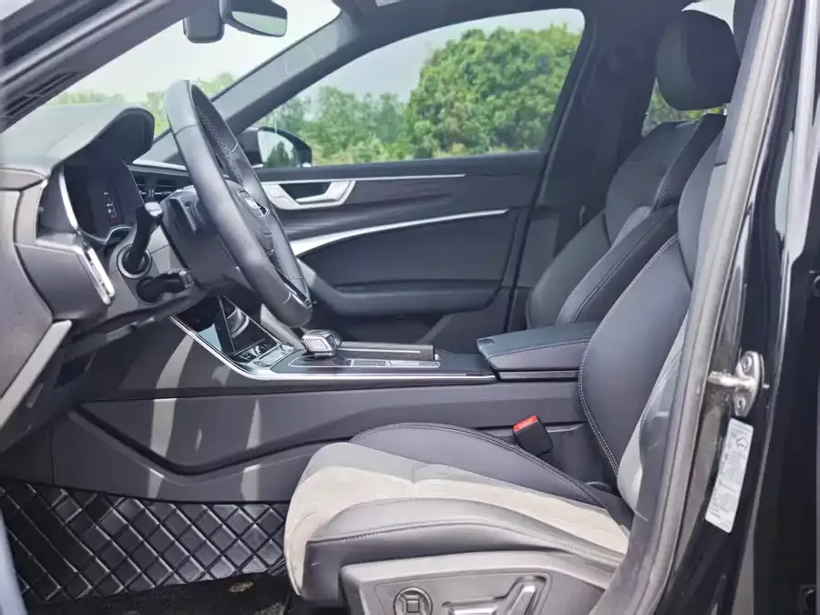Audi A6L 2024 45 TFSI quattro premium dynamic model 2024 — миниатюра 4