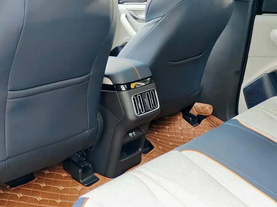 BYD Song PLUS New Energy Song PLUS New Energy 2024 Honor Edition EV 520km Flagship Model 2024 — миниатюра 3