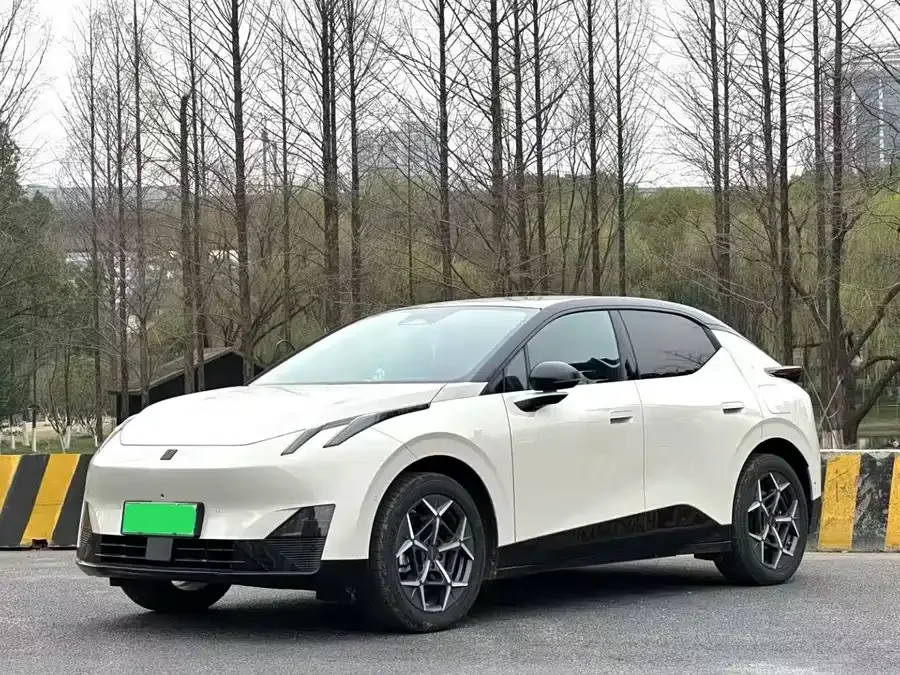 Lynk & Co Z20 Lynk & Co Z20 2025 530km RWD Pro 2025 — фото 1, купить с доставкой в Москву