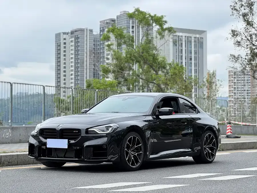 BMW M2 2025