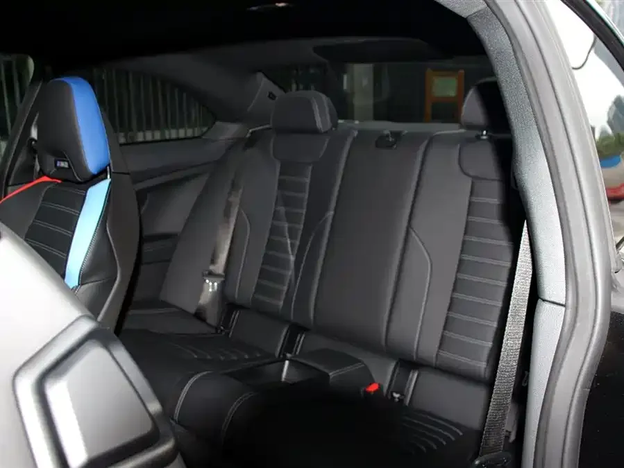 BMW M2 2024 M2 2025 — миниатюра 4