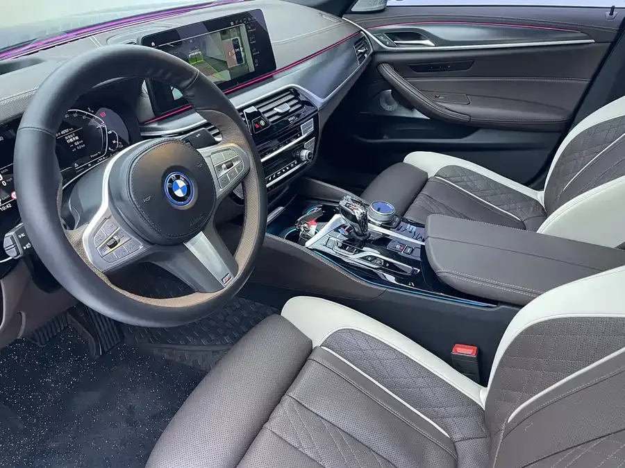 BMW 5 Series New Energy 2022 Model 3 535Le Pioneer Edition M Sports Package 2023 — миниатюра 5