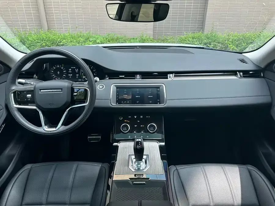 Land Rover Range Rover Aurora New Energy Range Rover Aurora New Energy 2022 Aurora L P300e Plug-in Electric Hybrid Edition 2023 — миниатюра 3