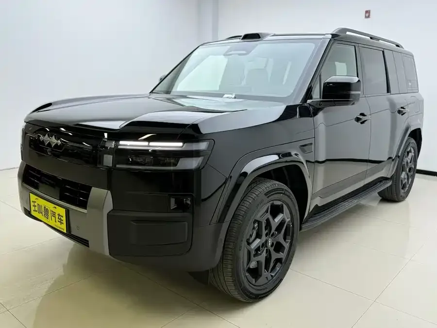 BYD Leopard Titanium 7 2025