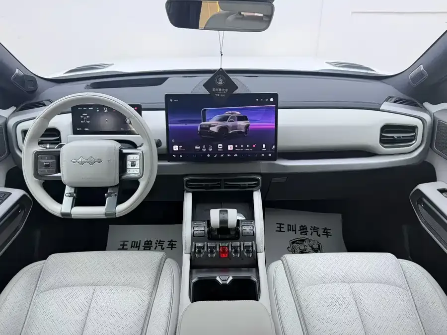 BYD Leopard Titanium 3 Titanium 3 2025 501KM 4WD Drone Version 2025 — миниатюра 2