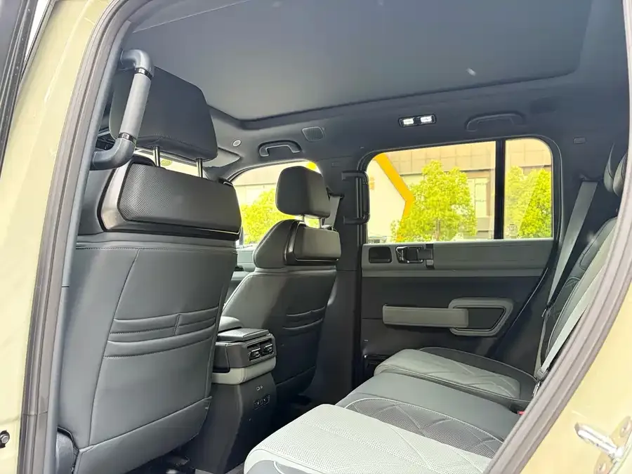 BYD Leopard Leopard 5 Leopard 5 2023 Discovery Edition 2025 — миниатюра 4