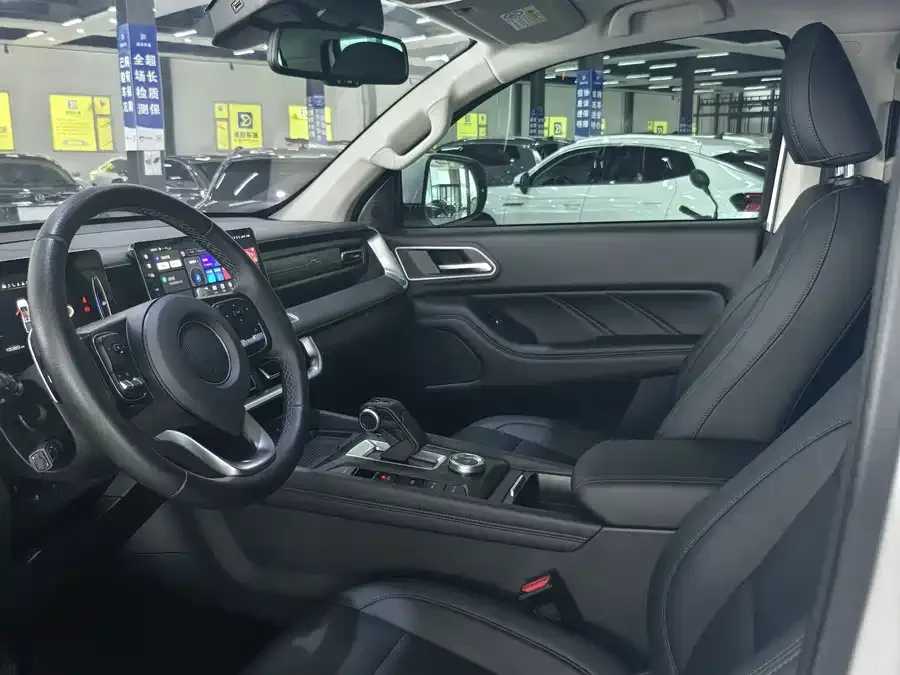 Great Wall gun 2024 2.4T Passenger Edition Automatic Diesel Four-wheel Drive Comfort Edition 2025 — миниатюра 4
