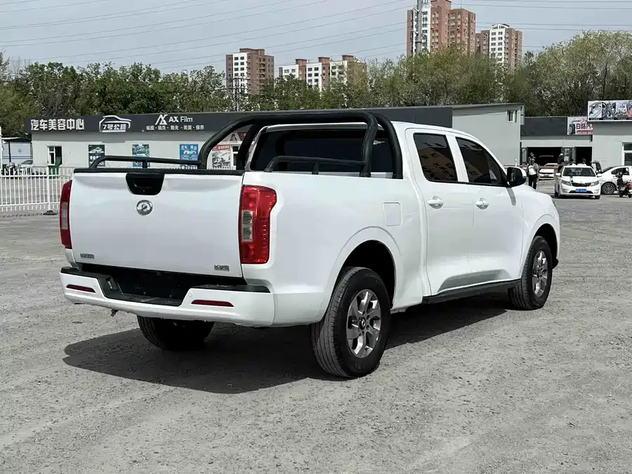 Great Wall gun 2021 2.0T Commercial Edition Manual Diesel Four-wheel Drive Elite Long Box GW4D20M 2022 — миниатюра 3