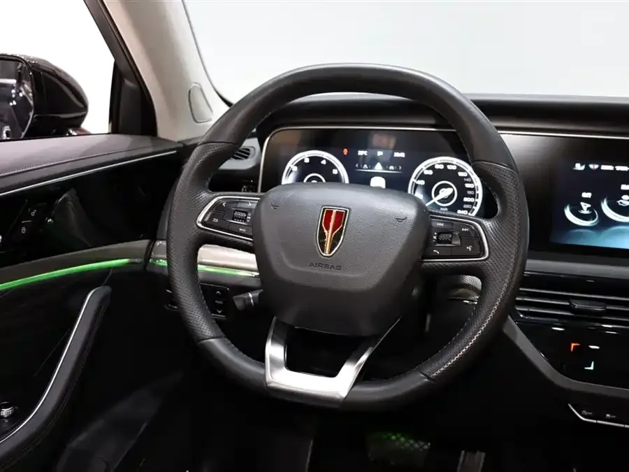 Hongqi HS5 Hongqi HS5 2022 facelift 2.0T Zhilian Qixiang Edition 2023 — миниатюра 4