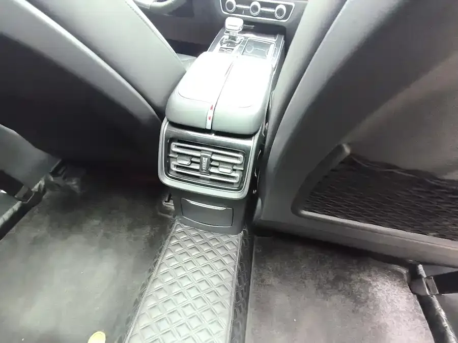 Hongqi HS5 Hongqi HS5 2023 2.0T Flagship Pro Edition 2023 — миниатюра 4