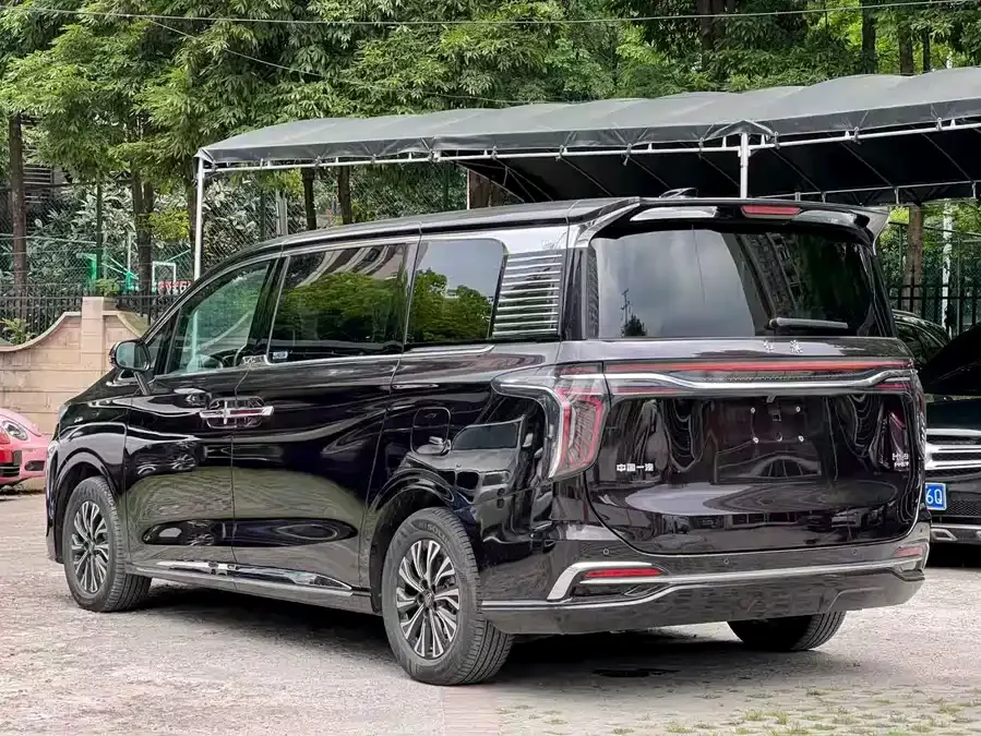 Hongqi HQ9 PHEV Hongqi HQ9 PHEV 2024 2.0T 4WD Business Edition 2024 — миниатюра 2
