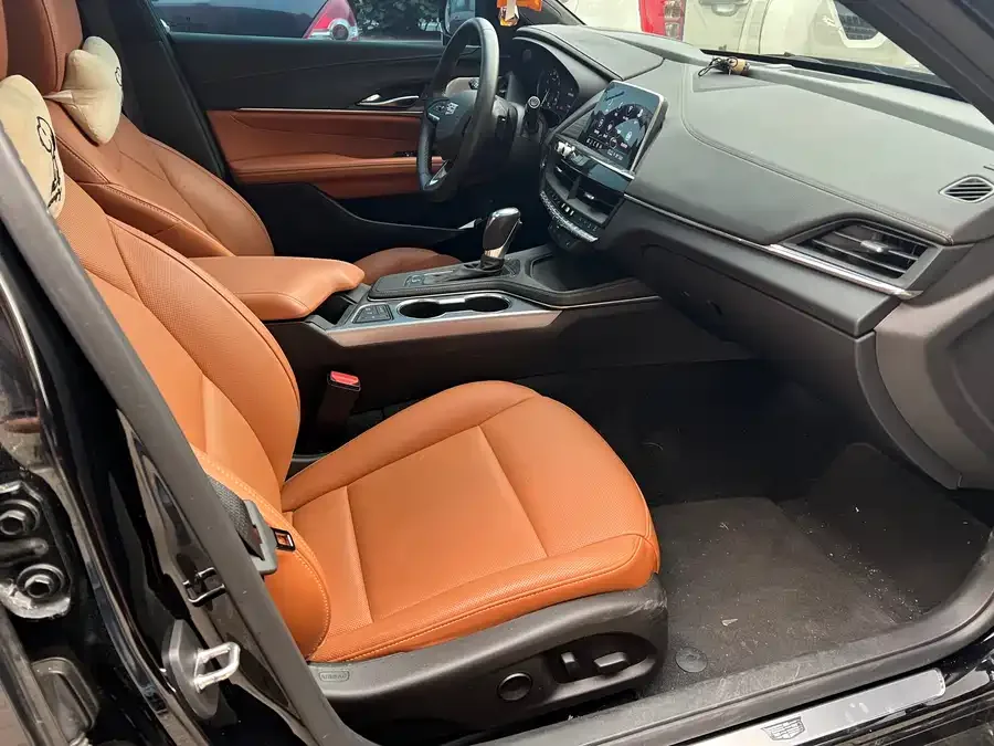Cadillac CT4 2022 28T luxury model 2022 — миниатюра 3