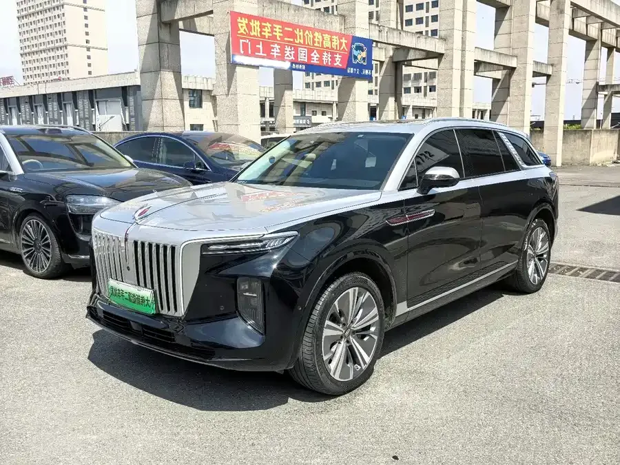 Hongqi E-HS9 2023