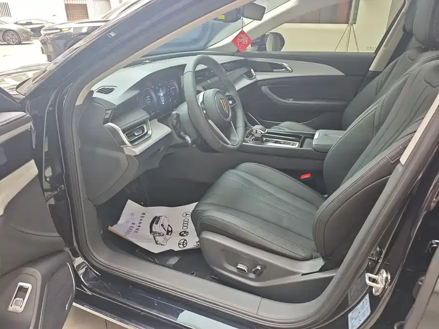 Hongqi H5 Hongqi H5 2025 2.0T Automatic Flagship Edition 2025 — миниатюра 4