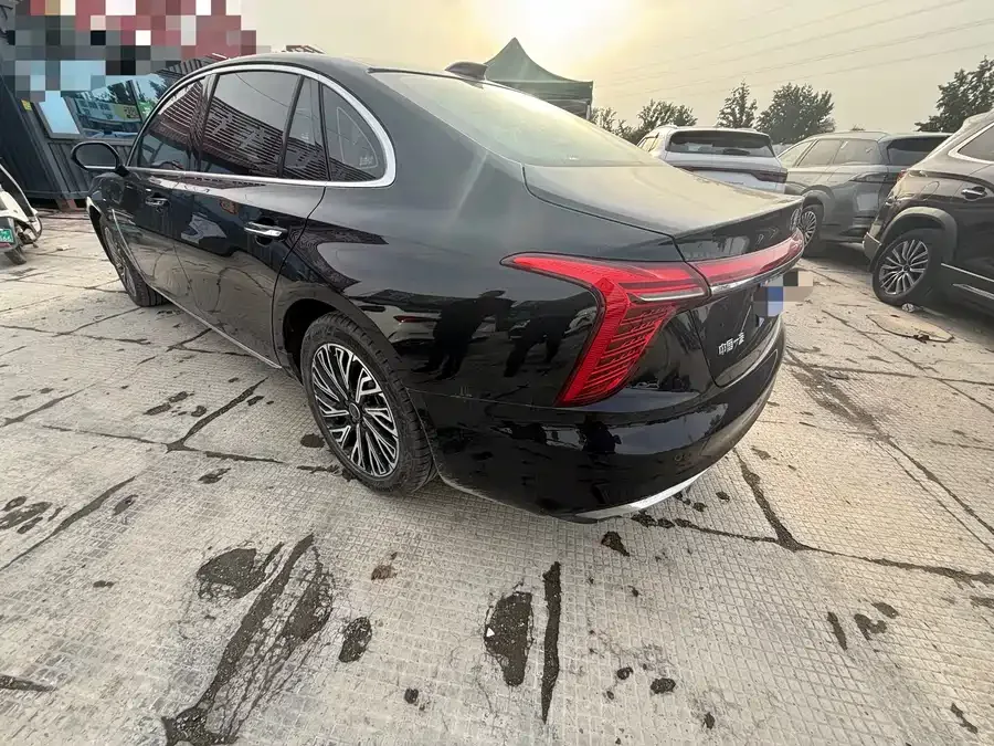 Hongqi H5 Hongqi H5 2025 2.0T Automatic Flagship Edition 2025 — миниатюра 3