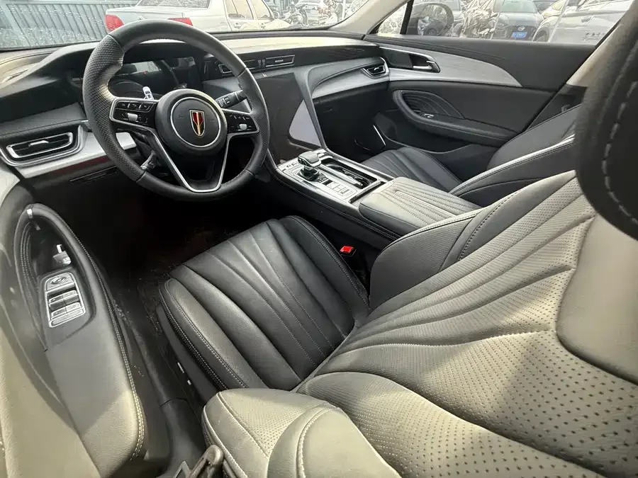 Hongqi H5 Hongqi H5 2025 2.0T Automatic Flagship Edition 2025 — миниатюра 4