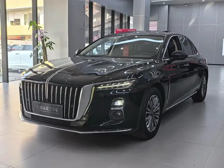 Hongqi H5 Hongqi H5 2023 2.0T Automatic Intelligent Connected Flag Edition 2023 — фото 1, купить с доставкой в Москву