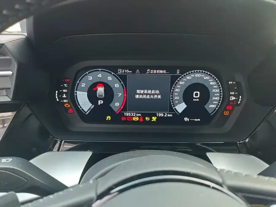 Audi A3 2022 Sportback 35 TFSI stylish and sporty 2022 — миниатюра 2