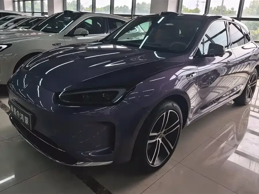 AITO M5 M5 2025 Extended Range Ultra 4WD Edition 2025 — фото 1, купить с доставкой в Москву