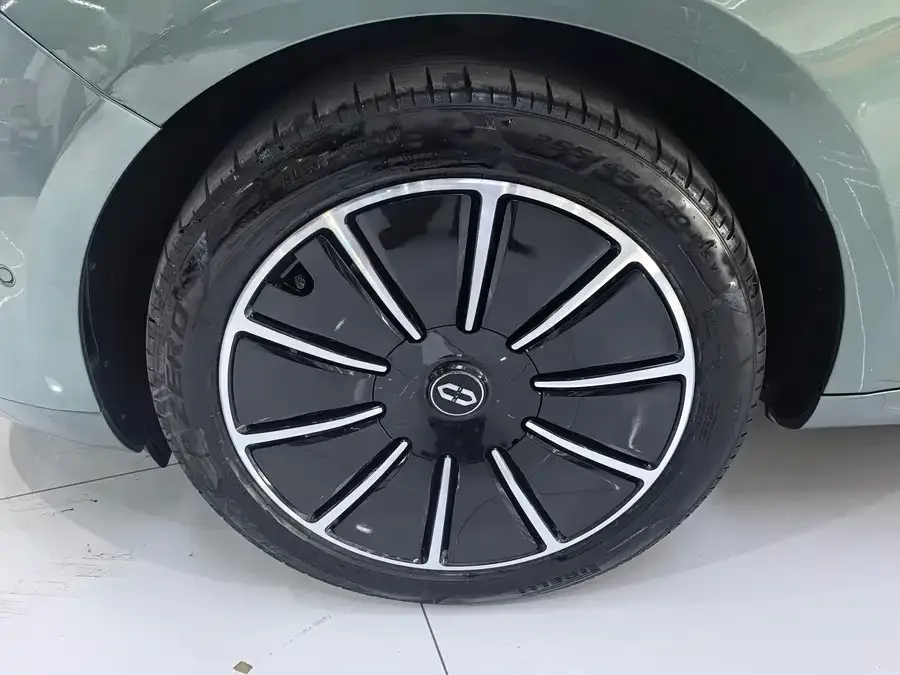 AITO M5 M5 2023 pure electric rear-wheel drive intelligent driving version 2024 — миниатюра 2