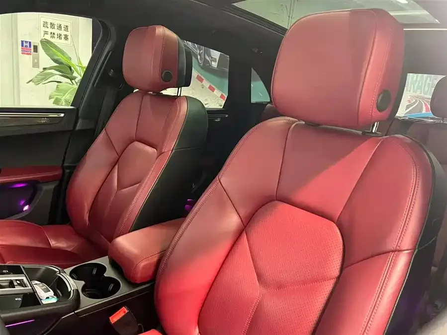 Porsche Macan Macan 2023 Macan 2.0T 2023 — миниатюра 3