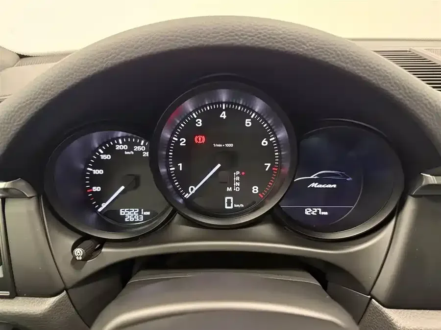 Porsche Macan Macan 2023 Macan 2.0T 2023 — миниатюра 4