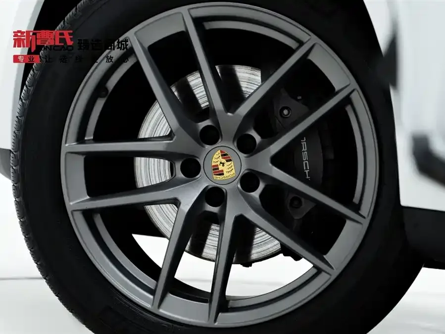 Porsche Macan Macan 2022 Macan 2.0T 2023 — миниатюра 2