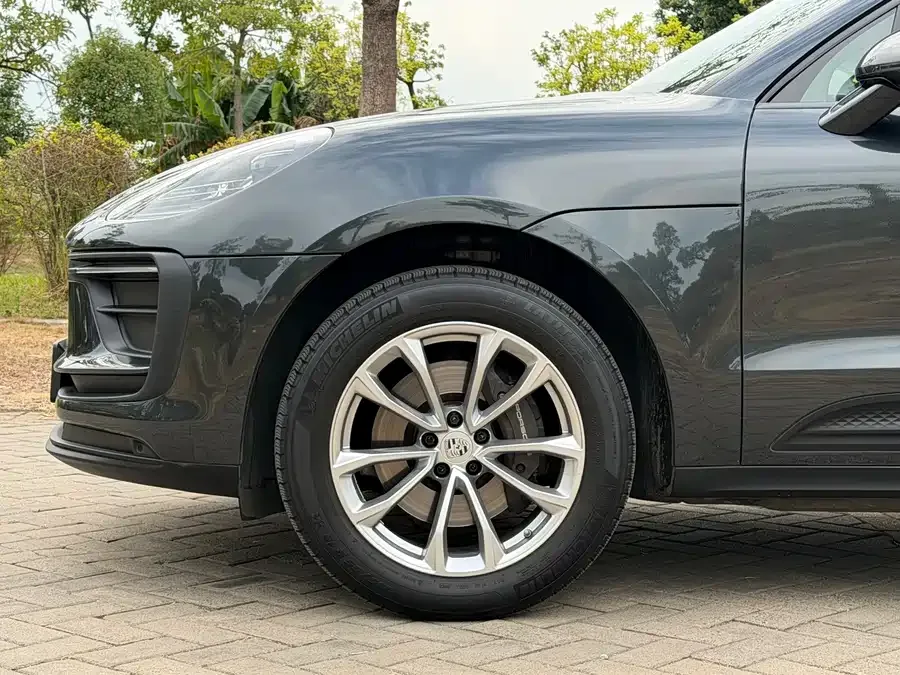 Porsche Macan Macan 2022 Macan 2.0T 2023 — миниатюра 2