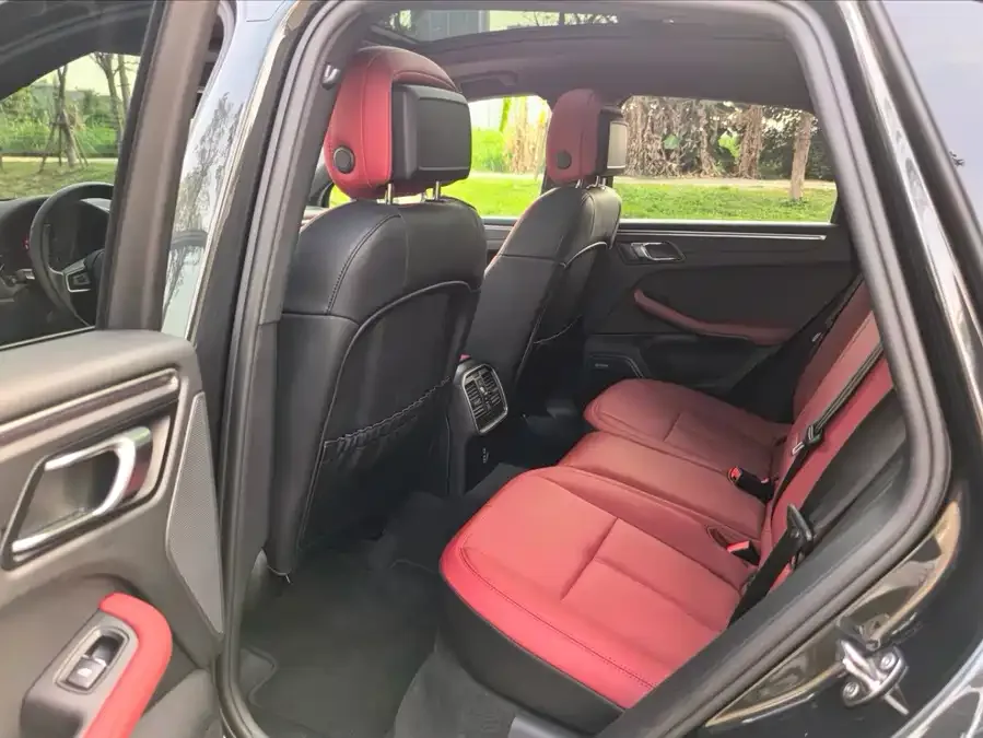 Porsche Macan Macan 2022 Macan 2.0T 2023 — миниатюра 4