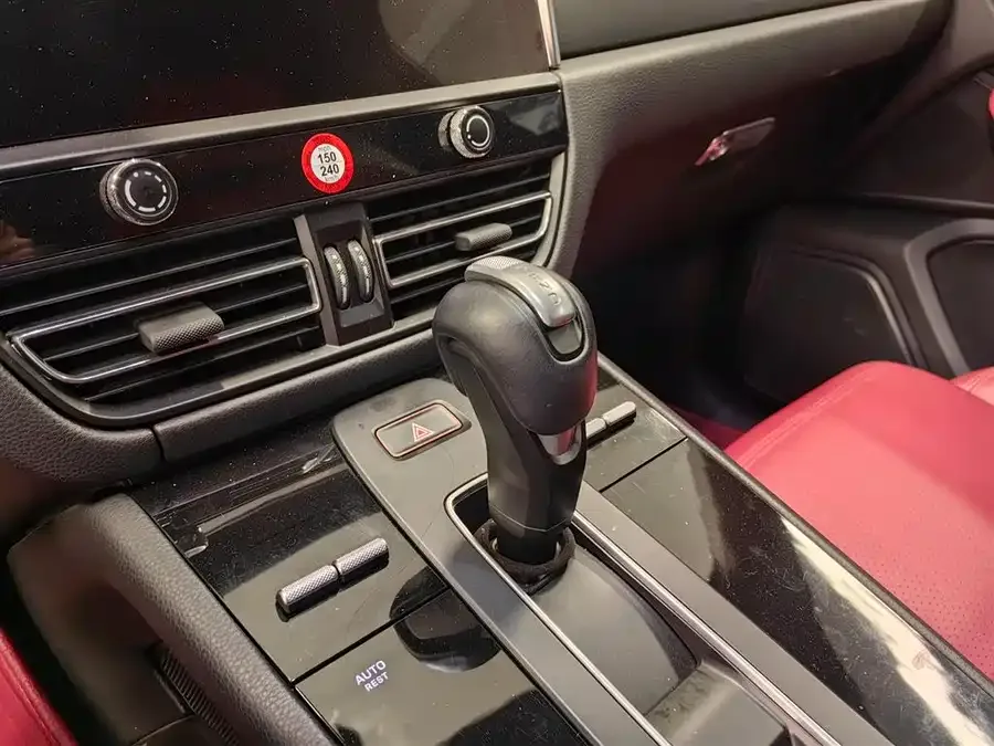 Porsche Macan Macan 2023 Macan 2.0T 2023 — миниатюра 5