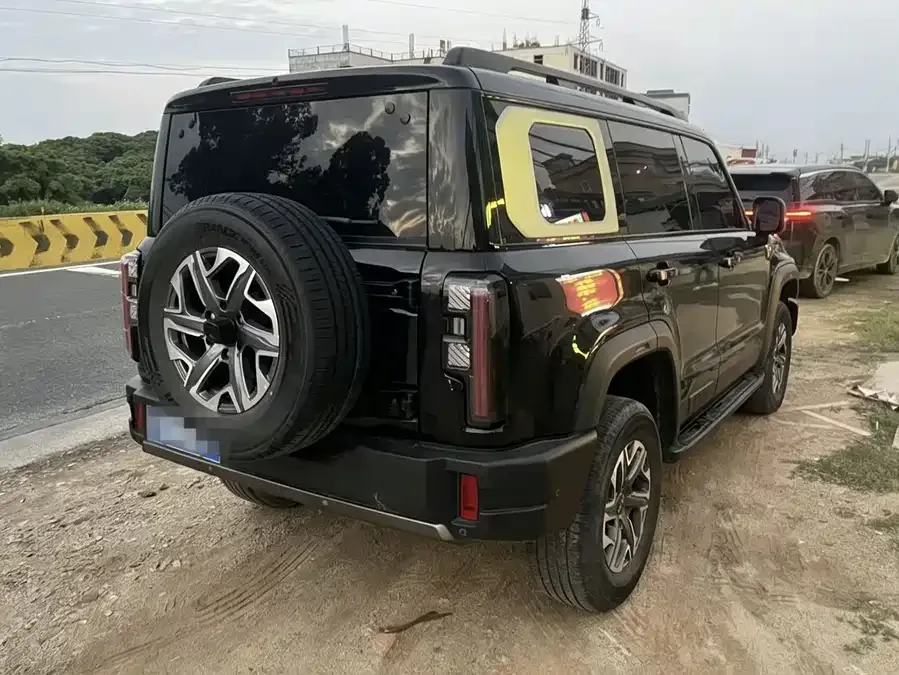 BAIC BJ40 Beijing Off-road BJ40 2024 2.0T New City Hunter Edition Knight Type 2024 — миниатюра 5