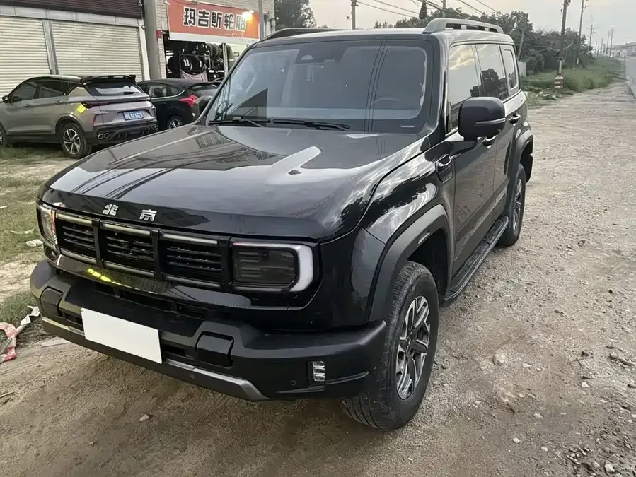 BAIC BJ40 Beijing Off-road BJ40 2024 2.0T New City Hunter Edition Knight Type 2024 — фото 1, купить с доставкой в Москву