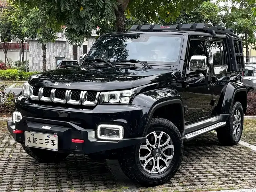 BAIC BJ40 Beijing Off-road BJ40 2023 2.0T Automatic 4WD City Hunter Edition Knight Edition 2023 — фото 1, купить с доставкой в Москву