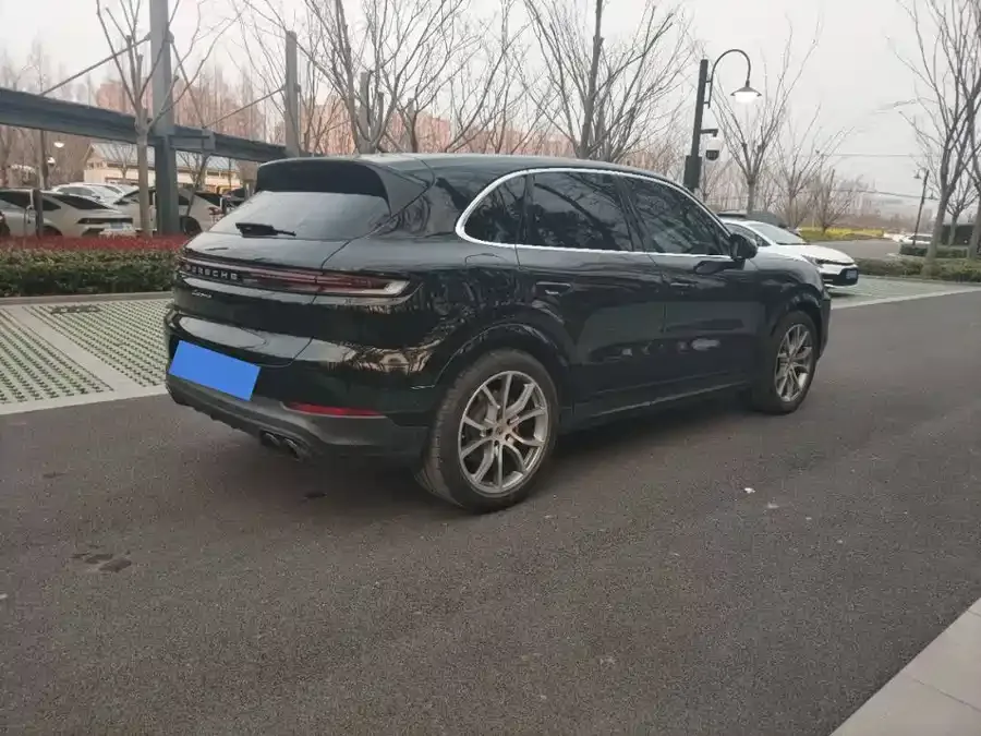 Porsche Cayenne Cayenne 2024 Cayenne 3.0T 2024 — миниатюра 2