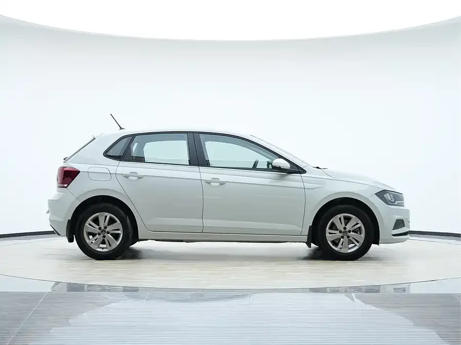 Volkswagen Polo Polo 2023 facelift Plus 1.5L Automatic Indulgence Edition 2023 — миниатюра 2