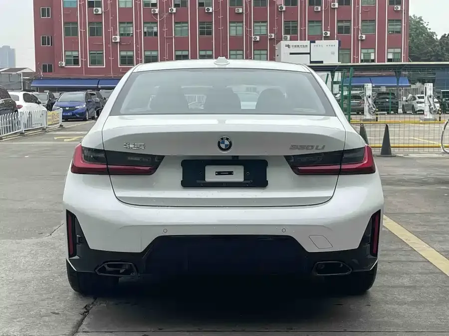 BMW 3 Series BMW 3 Series 2025 330Li M Sport Night Edition 2024 — миниатюра 2