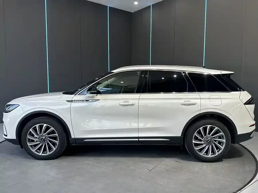 Lincoln Adventurer Adventurer 2024 2.0T 2WD Elegant Edition 2024 — миниатюра 4