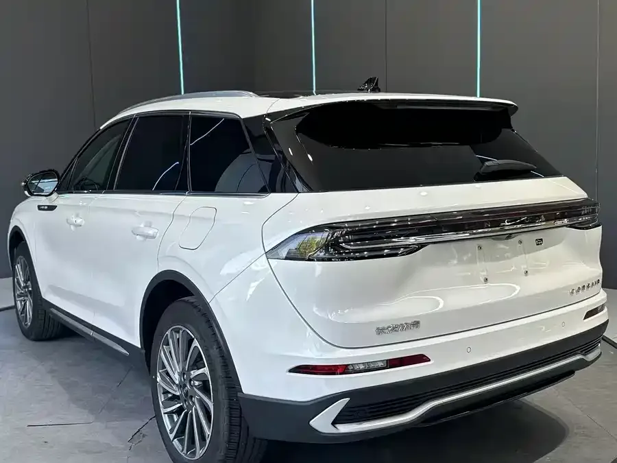 Lincoln Adventurer Adventurer 2024 2.0T 2WD Elegant Edition 2024 — миниатюра 5