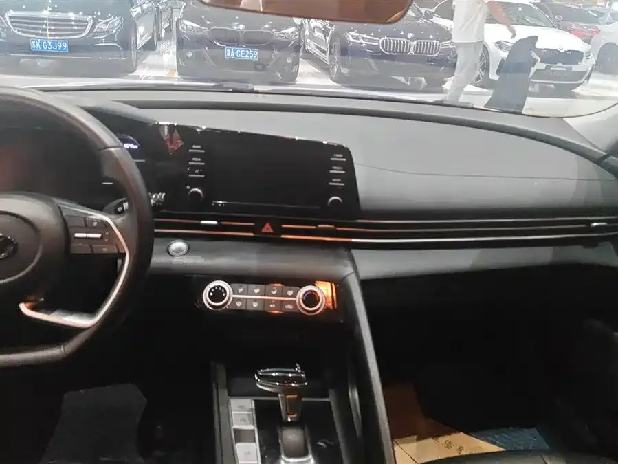 Hyundai Elantra Elantra 2021 1.5L CVT GLX Elite Edition 2023 — миниатюра 4