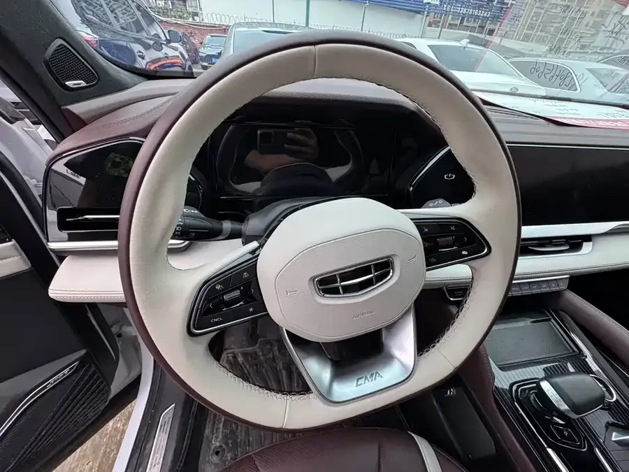 Geely Monjaro Xingyue L 2021 2.0TD DCT EVO 2WD Premium Edition 2023 — миниатюра 2