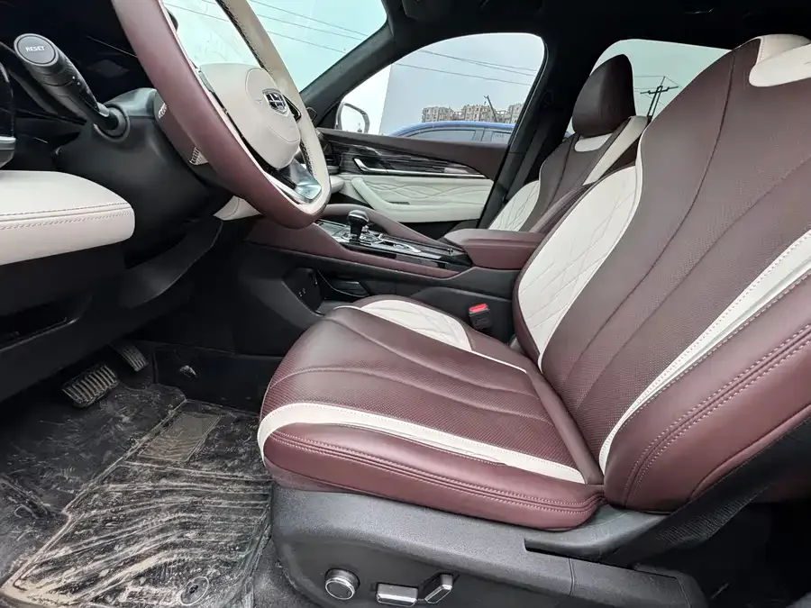 Geely Monjaro Xingyue L 2021 2.0TD DCT EVO 2WD Premium Edition 2023 — миниатюра 4