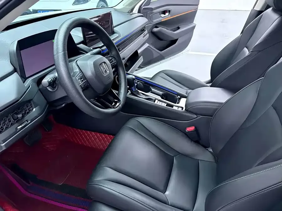 Honda Accord Accord 2023 260TURBO Smart Edition 2023 — миниатюра 2
