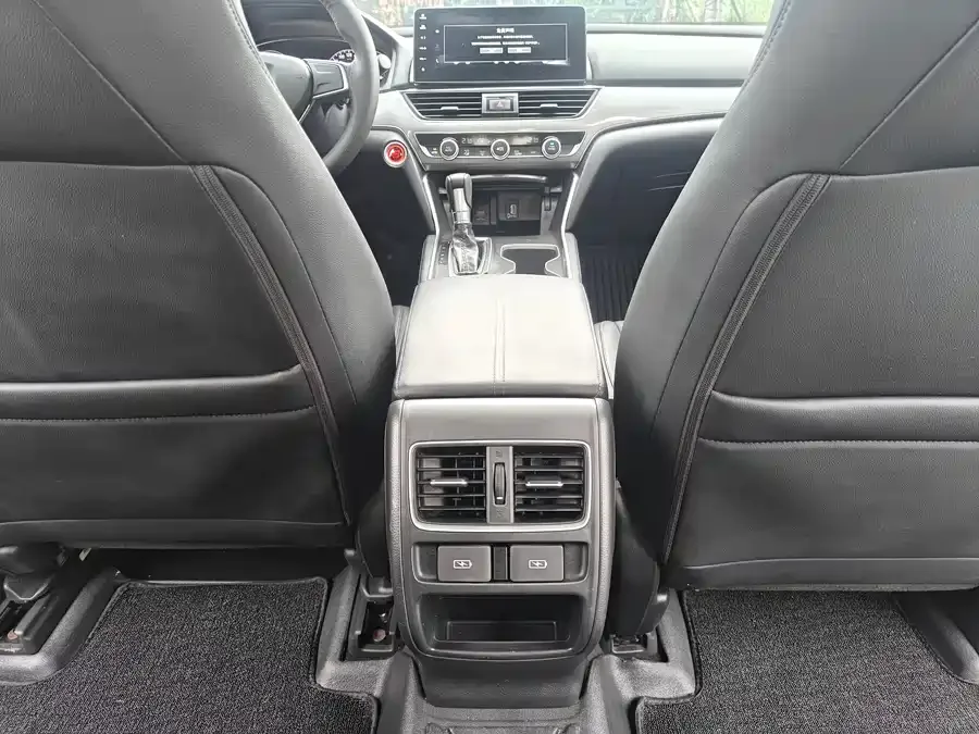 Honda Accord Accord 2022 260TURBO Deluxe Edition 2022 — миниатюра 5
