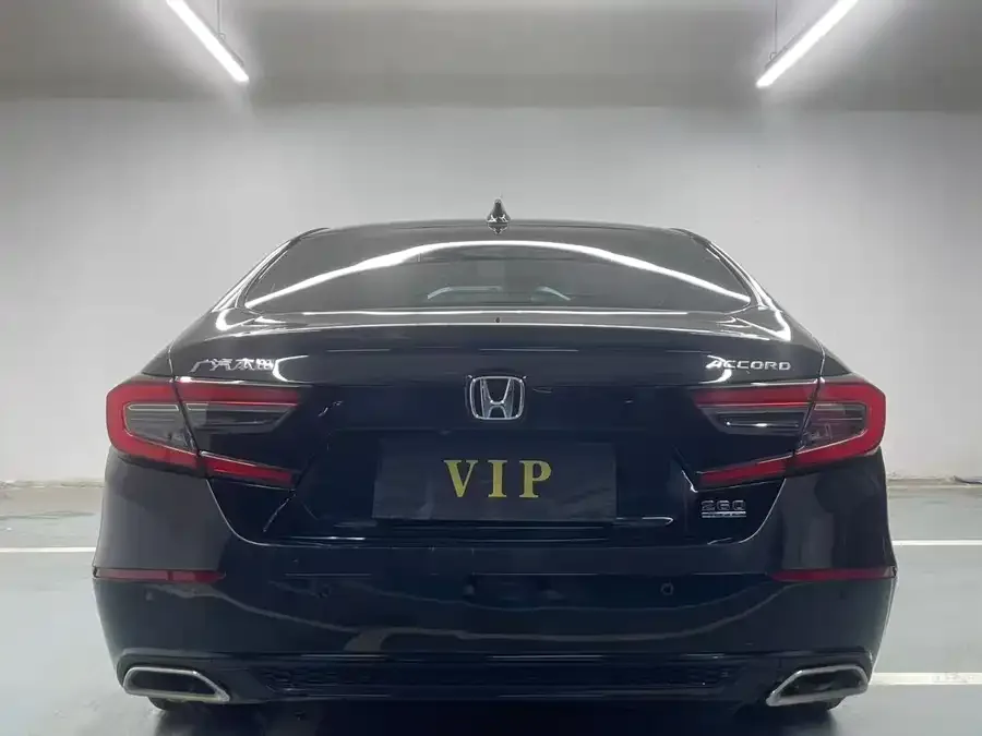 Honda Accord 2022 Accord 260TURBO Fantasy Night Premium Edition 2022 — миниатюра 5