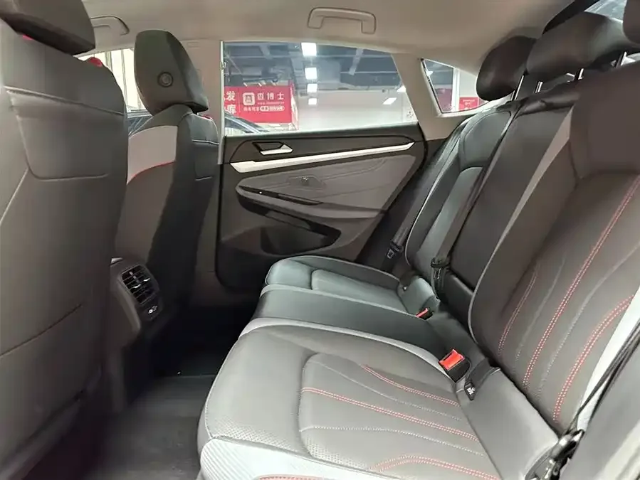 Volkswagen Lamando Lingdu 2025 Lingdu L 280TSI DSG Hot Edition 2025 — миниатюра 5