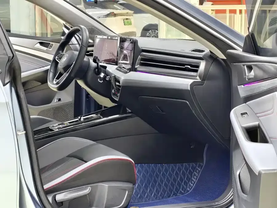 Volkswagen Lamando 2022 Lingdu Lingdu L 280TSI DSG Cool Edition 2022 — миниатюра 4
